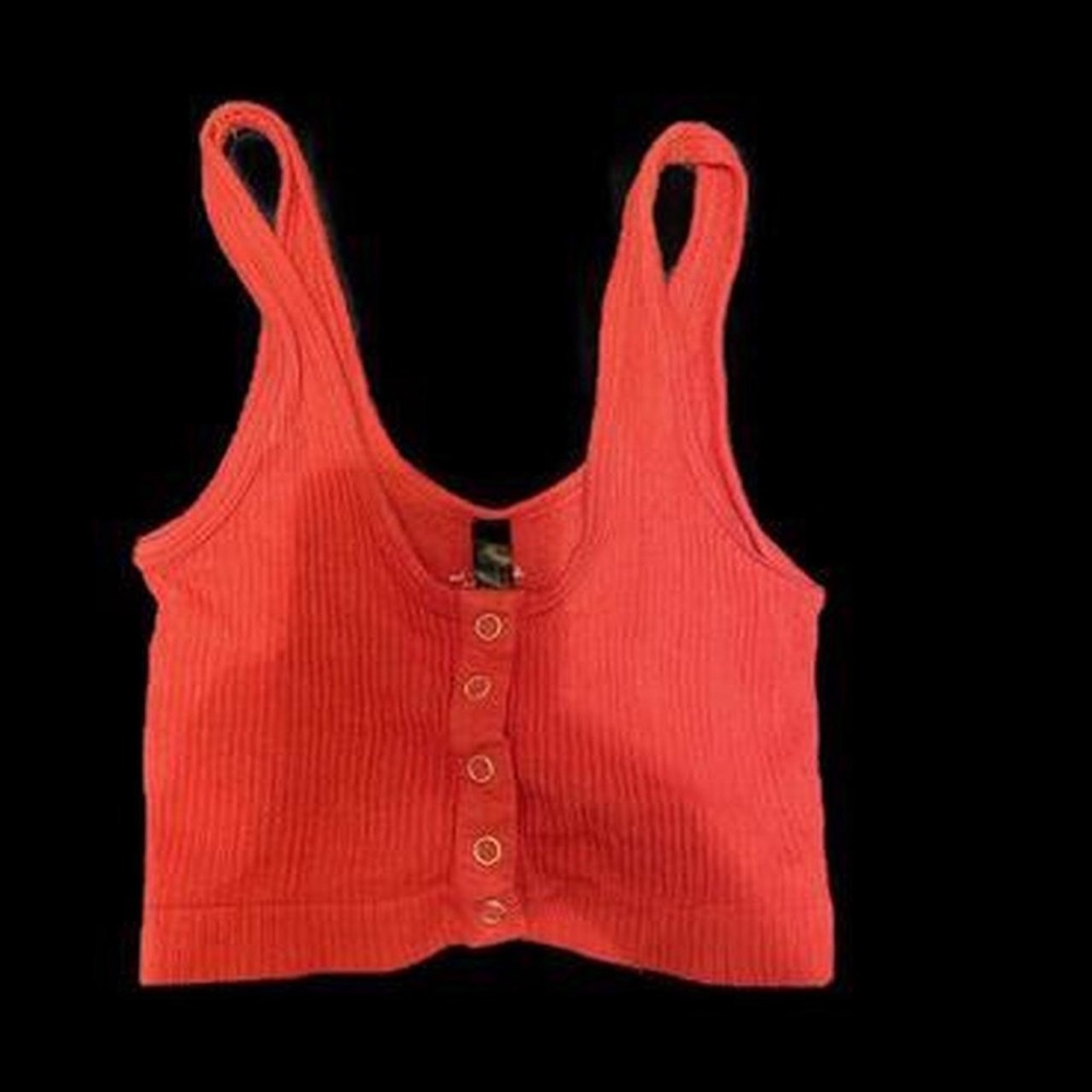 Urban outfitters coral cropped tank!
